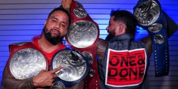 En WWE les dijeron a The Usos que no se quitaran la pintura facial en 2016 para poder diferenciarles de Roman Reigns En WWE les dijeron a The Usos que no se quitaran la pintura facial en 2016 para poder diferenciarles de Roman Reigns
