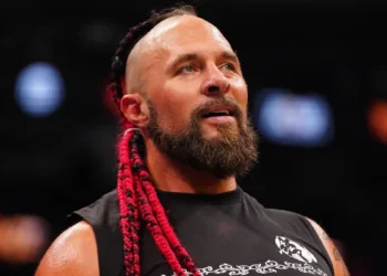 Lance Archer ha estado lidiando con una lesión en secreto