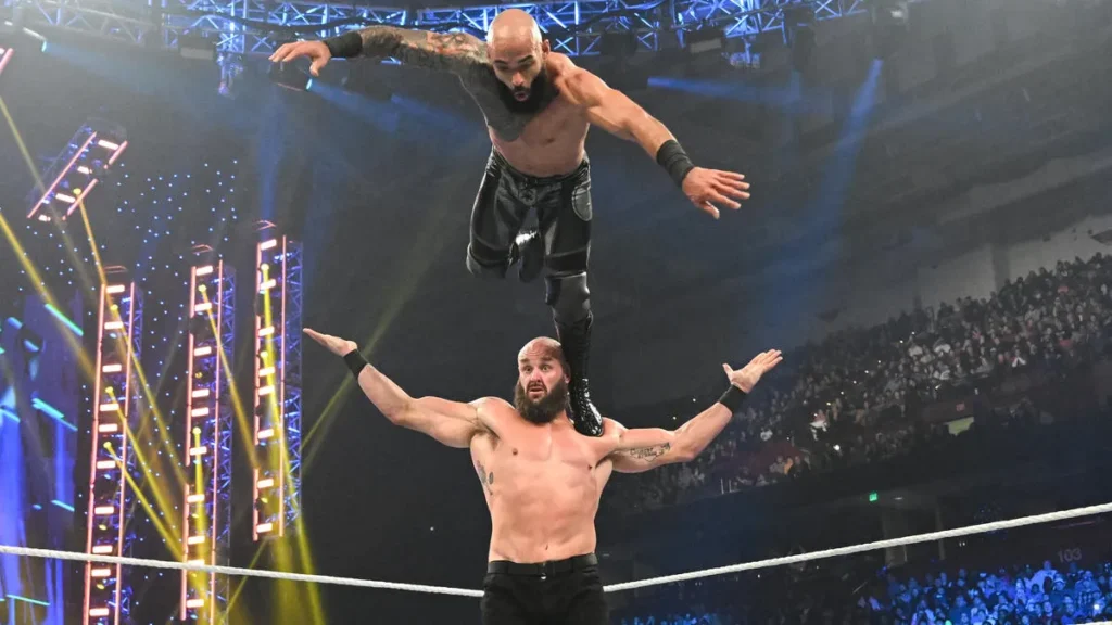 Braun Strowman y Ricochet retarán por los Campeonatos por Parejas de SmackDown de The Usos