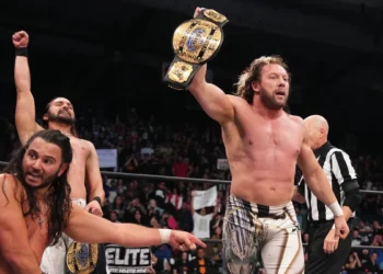 The Elite retienen los Campeonatos Mundiales de Tríos de All Elite Wrestling en AEW Dynamite
