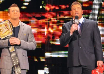 Alex Riley comenta su experiencia con The Miz en WWE