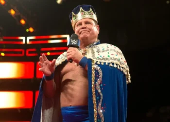 Jerry Lawler es ingresado de urgencia por un problema médico