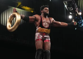 Powerhouse Hobbs confirma que ha recibido el alta médica para volver a luchar