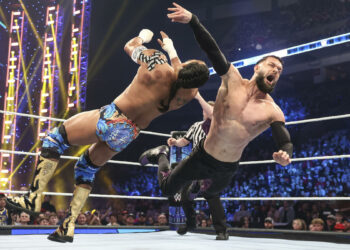 Audiencia preliminar WWE SmackDown 21 de abril de 2023