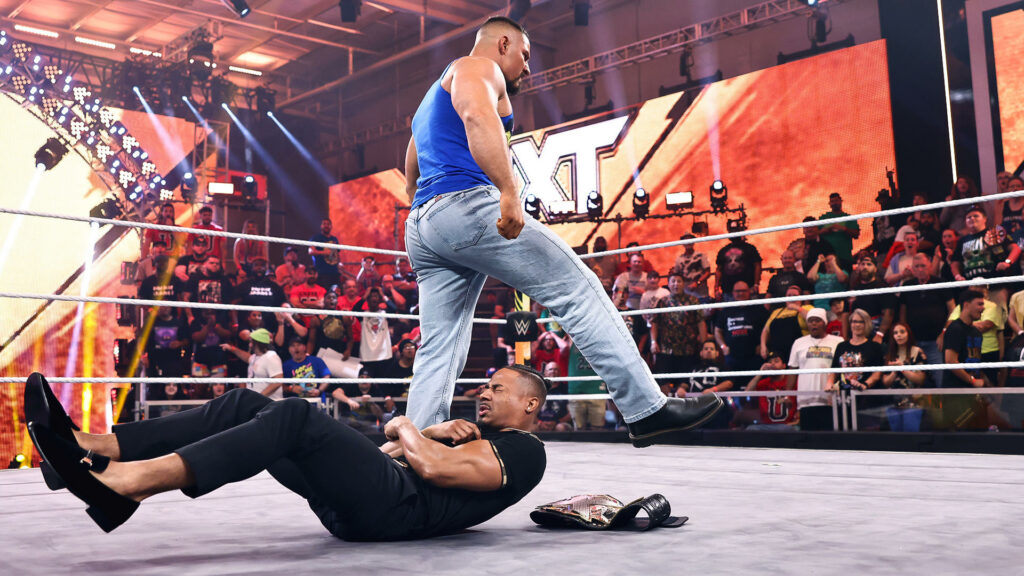 Bron Breakker hace el 'turn heel' en NXT atacando a Carmelo Hayes