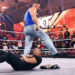 Bron Breakker hace el 'turn heel' en NXT atacando a Carmelo Hayes Bron Breakker hace el 'turn heel' en NXT atacando a Carmelo Hayes