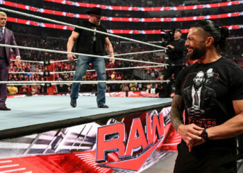 Productores WWE RAW 3 de abril de 2023