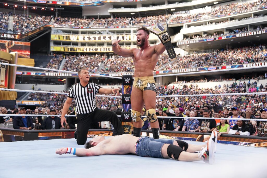 Austin Theory retiene el Campeonato de los Estados Unidos de WWE en WrestleMania 39