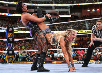 Rhea Ripley cree que su combate ante Charlotte Flair no tuvo una preparación correcta