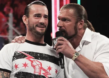 CM Punk y Triple H explican cómo era su complicada relación hace más de una década