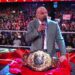 Triple H tenía como objetivo traer de nuevo el Campeonato Mundial Peso Pesado de WWE Triple H tenía como objetivo a largo plazo traer de nuevo el Campeonato Mundial Peso Pesado de WWE. Durante la más reciente edición de WWE Raw, Triple H prometió un anuncio que movería