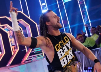 Adam Cole revela detalles de cómo fue contactado para luchar en WWE SmackDown