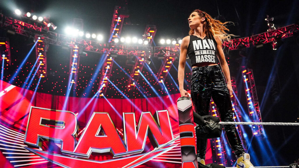 Becky Lynch regresa en WWE RAW