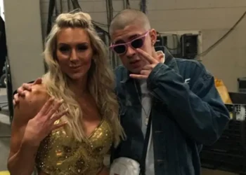 Charlotte Flair, sobre Bad Bunny: "Se nota cuanto ama el negocio. Es muy admirable"
