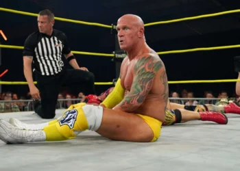 Eric Young explica por qué pidió salir de WWE en 2023: “Simplemente no puedo trabajar para un ser humano como Vince McMahon”