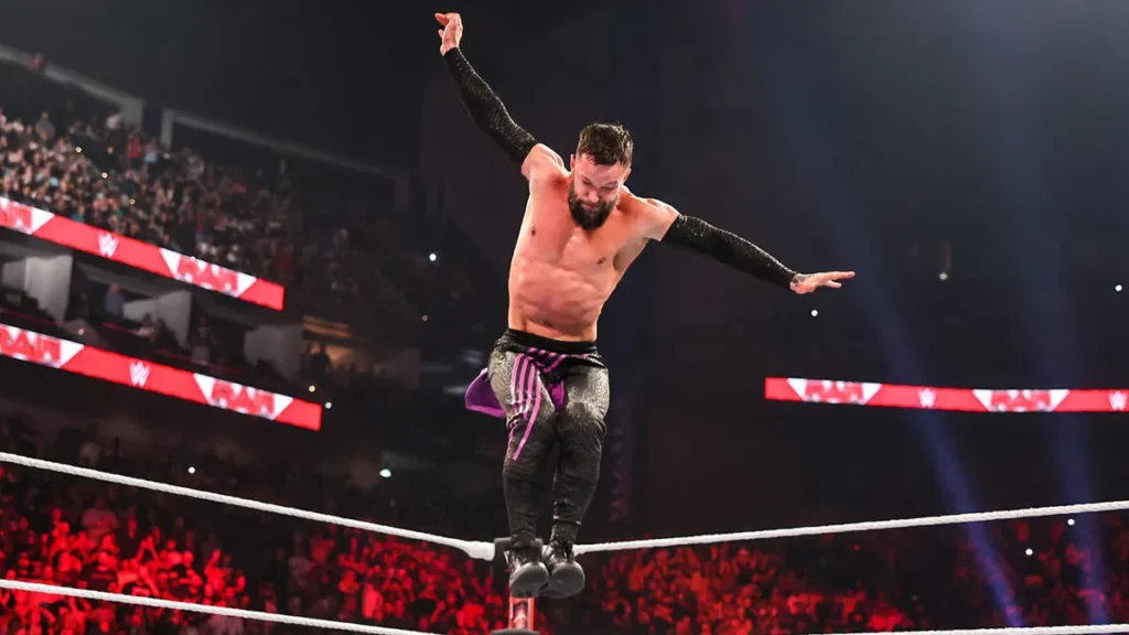 Finn Bálor avanza a la semifinal del torneo por el Campeonato Mundial Pesado de WWE