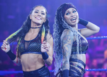 Katana Chance y Kayden Carter no pensaban que ascenderían al roster principal de WWE