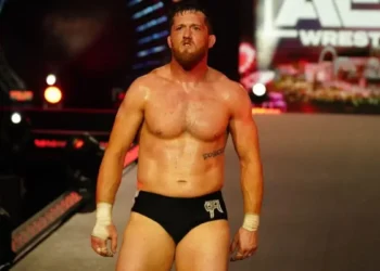 Kyle O'Reilly podría regresar pronto a AEW