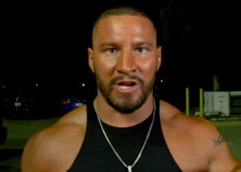 Bron Breakker habla sobre una posible rivalidad con Roman Reigns