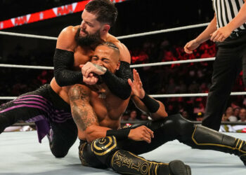 Carmelo Hayes fue recibido con una ovación tras su debut en RAW
