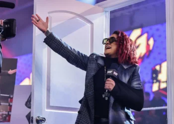 Triple H, sobre Bayley: "Es la estrella no reconocida de la división femenina"