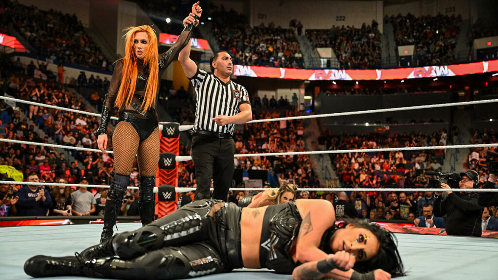 Becky Lynch clasifica a la lucha de escaleras de WWE Money in the Bank 2023