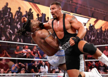 Bron Breakker, sobre su rol como heel: "Me queda mucho mejor"