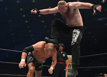 Jon Moxley revela que tiene una tarjeta de residencia en Japón y volverá a NJPW cuando quiera