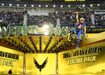 Logan Paul promociona su regreso a WWE RAW