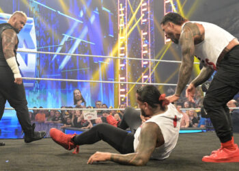 Solo Sikoa rompe su silencio tras atacar a Jimmy Uso en SmackDown