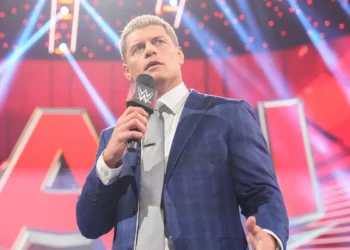 Cody Rhodes habría renovado con WWE