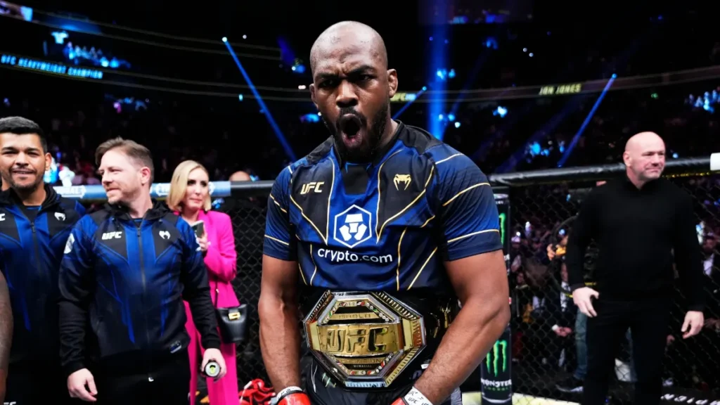 Jon Jones se queda fuera de UFC 295 por una lesión grave