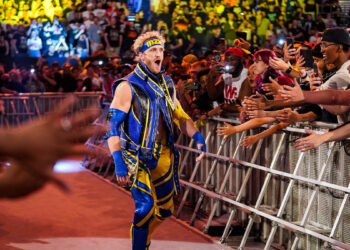 Logan Paul le dijo a R-Truth que Tiffany Stratton le estaba coqueteando