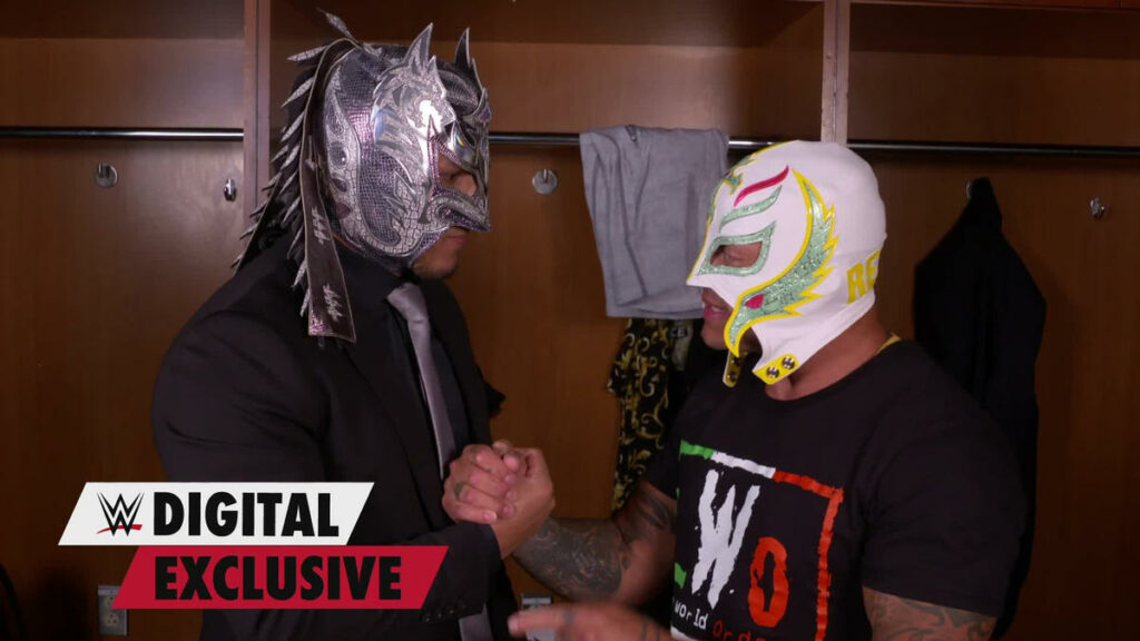 Rey Mysterio: "Dragon Lee se convertirá en su versión de Rey Mysterio"