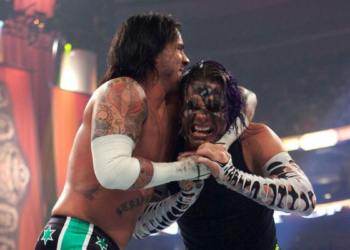 Jeff Hardy habla sobre la posibilidad de enfrentarse a CM Punk en AEW