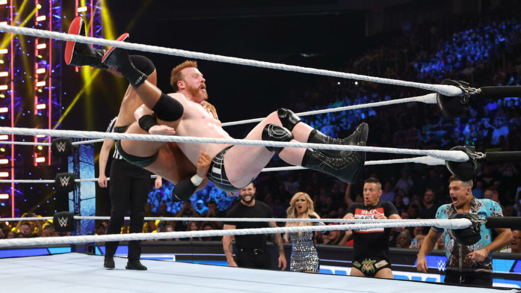 Audiencia preliminar WWE SmackDown 4 de agosto de 2023