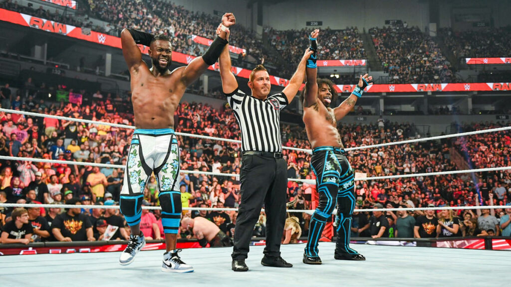 Kofi Kingston y Xavier Woods vuelven en WWE RAW