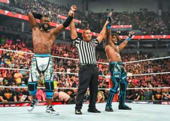 Kofi Kingston y Xavier Woods vuelven en WWE RAW