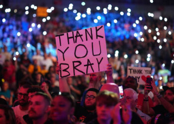 Audiencia preliminar WWE SmackDown 25 de agosto de 2023