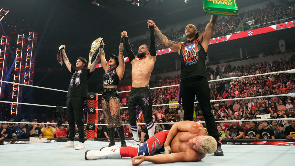 Resultados WWE RAW 14 de agosto de 2023