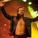 Adam Cole revela detalles del vestuario que usará en AEW All In Novedades sobre Adam Cole y la recuperación de su lesión