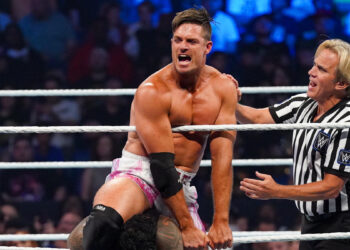 En WWE le pidieron a Grayson Waller que no repita nunca más el Mexican Destroyer que hizo en RAW desde la tercera cuerda