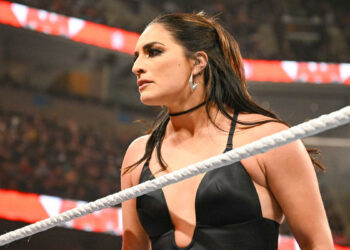 Raquel Rodríguez se burla de Dominik Mysterio tras no enfrentarla en WWE RAW