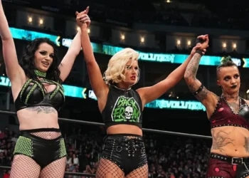 Talentos de AEW defienden al vestuario femenino y LuFisto vuelve a la carga