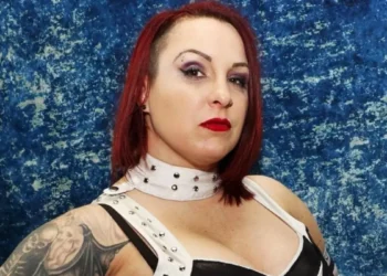 LuFisto carga de nuevo contra la supuesta toxicidad en la división femenina de AEW