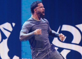 Motivo de la llegada de Jey Uso en WWE RAW