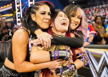 IYO SKY retiene el Campeonato Femenino de WWE en Fastlane 2023