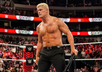 WWE recibe elogios por incluir a Cody Rhodes en WarGames