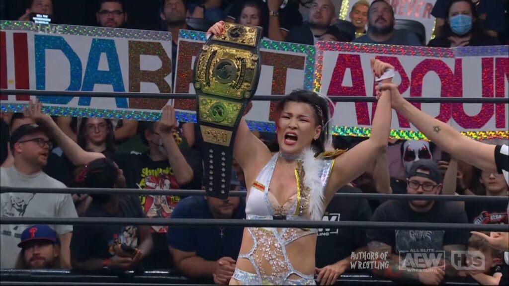 Hikaru Shida retiene el Campeonato Mundial Femenino de AEW en Dynamite