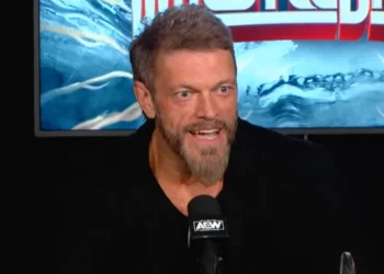 MJF envía una advertencia a Adam Copeland